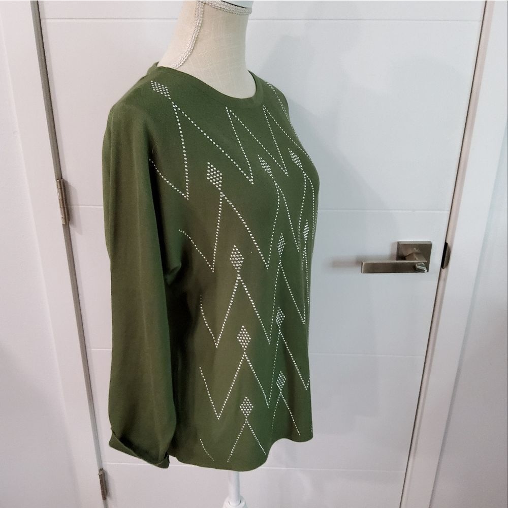 stitchcount Rhinestone Chevron Knit Sweater Size M